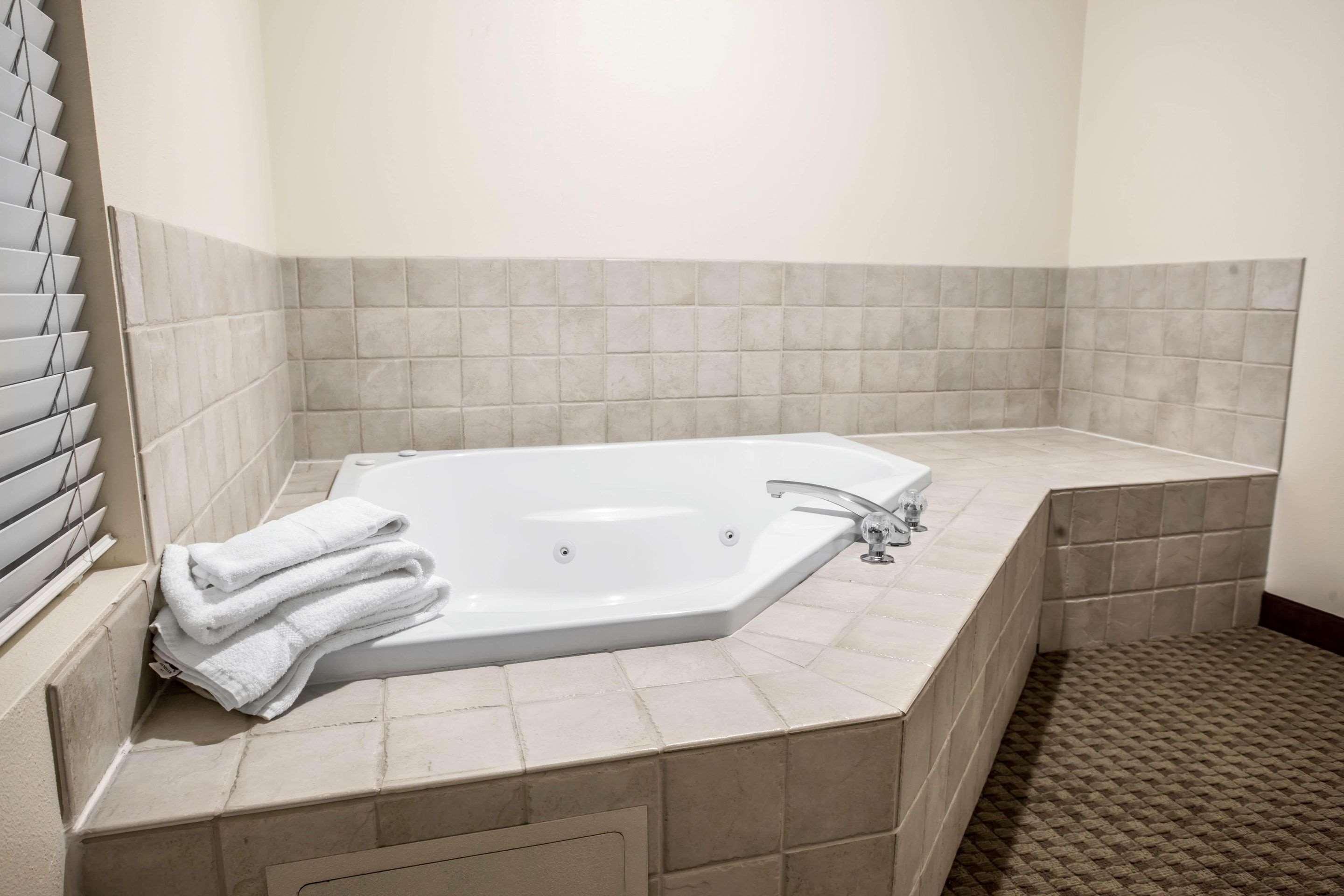 Quality Inn & Suites Federal Way - Seattle Exteriér fotografie